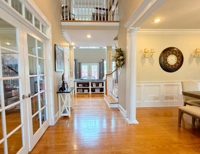Listing Image 19