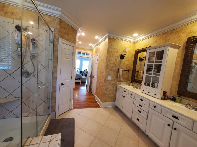 Listing Image 37