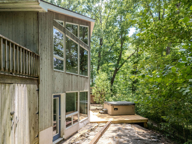 Listing Image 32