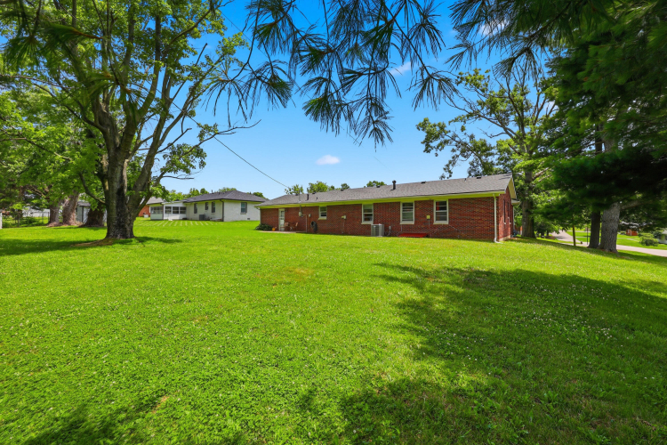 Listing Image 47