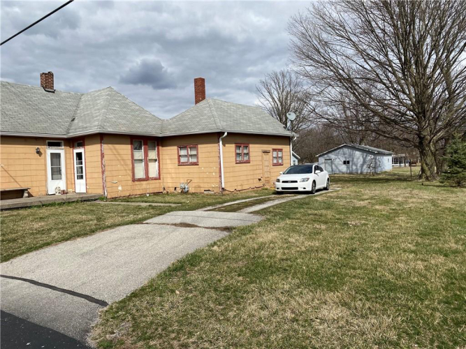 Listing Image 12
