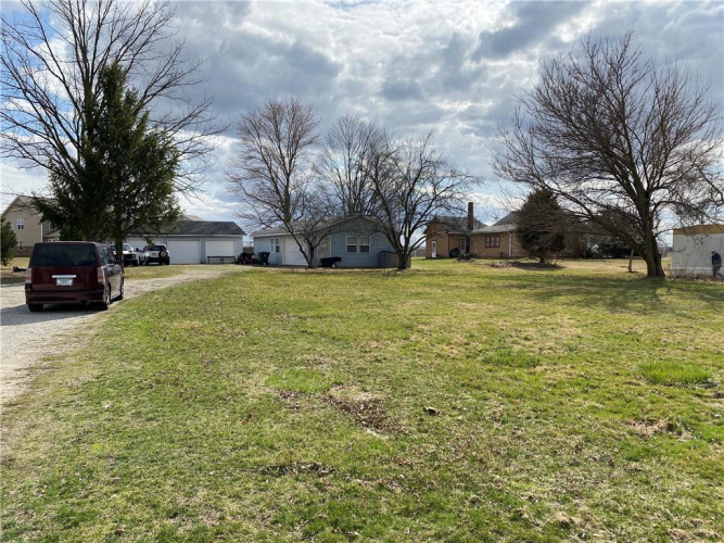 Listing Image 17