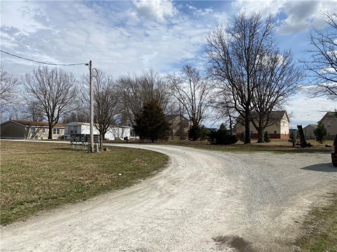 Listing Image 18