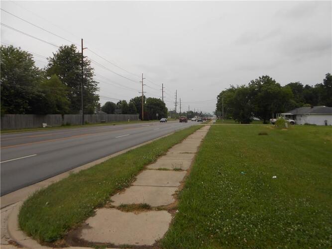 Listing Image 11