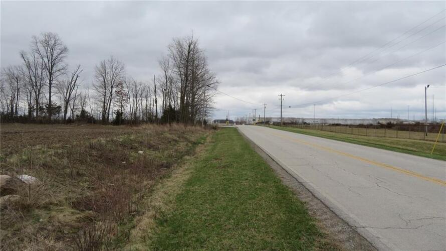 Listing Image 16