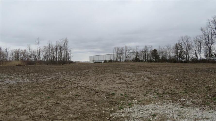 Listing Image 17