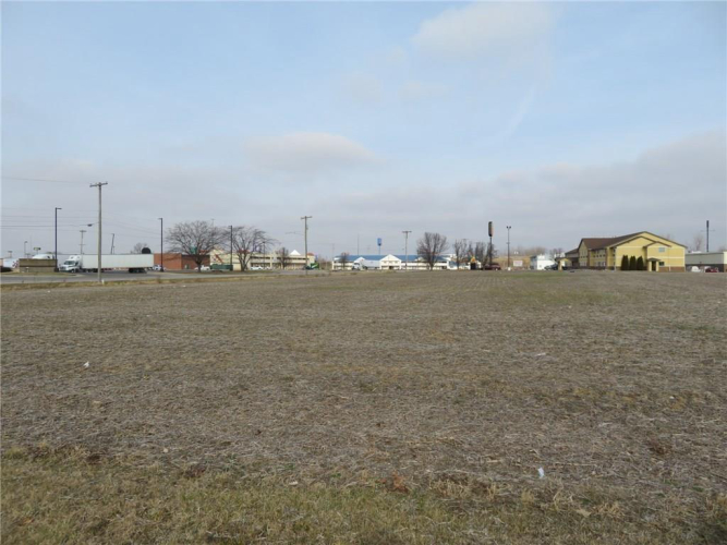 Listing Image 5