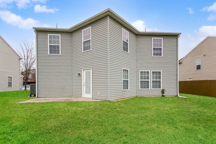 Listing Image 17