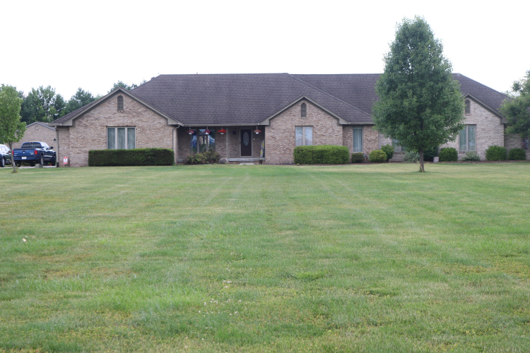 8151 E Southport Road Indianapolis, IN 46259 | MLS 21928386