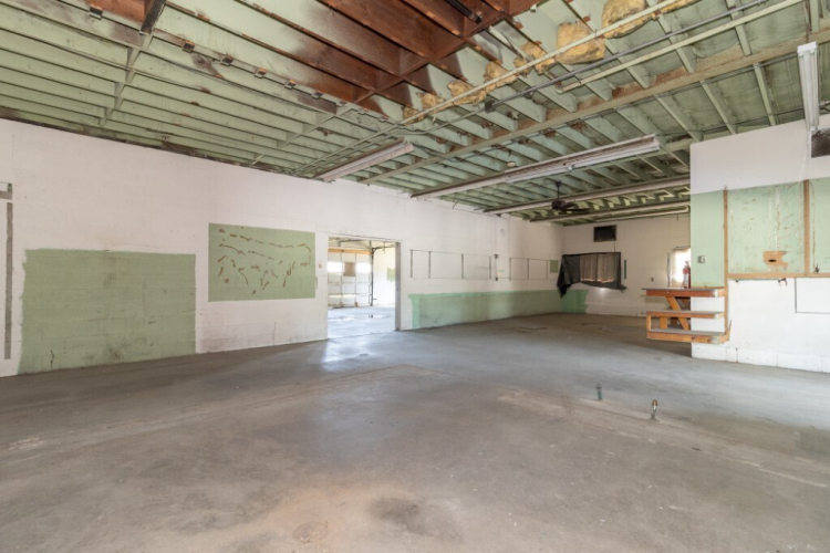 Listing Image 23