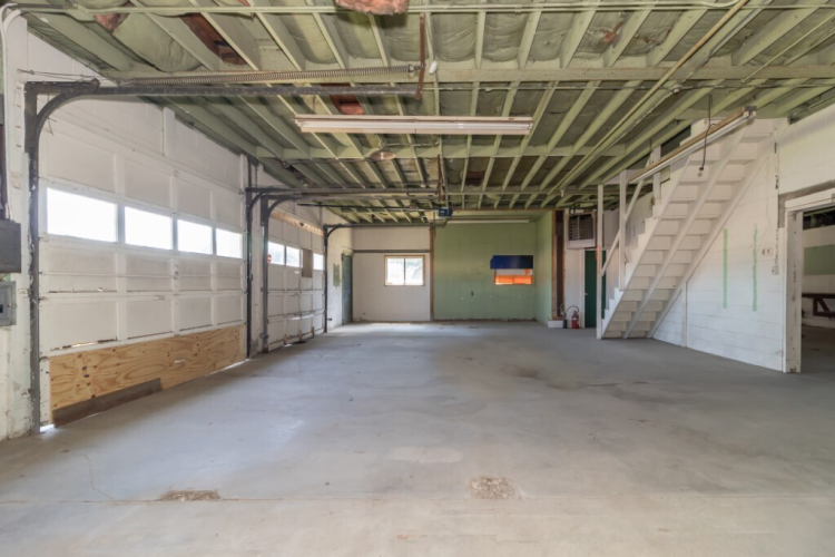 Listing Image 34