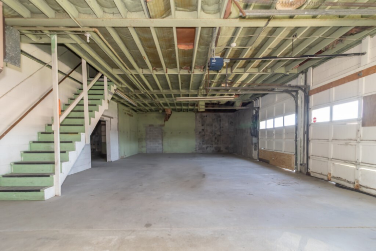 Listing Image 35