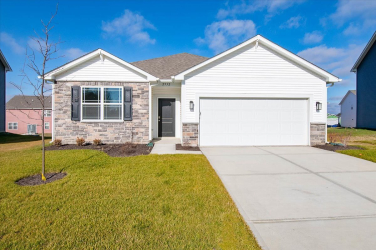 2952 W Patchwork Drive Monrovia, IN 46157 | MLS 21932529
