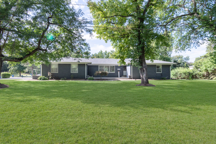 5245 E 62nd Street Indianapolis, IN 46220 | MLS 21932732