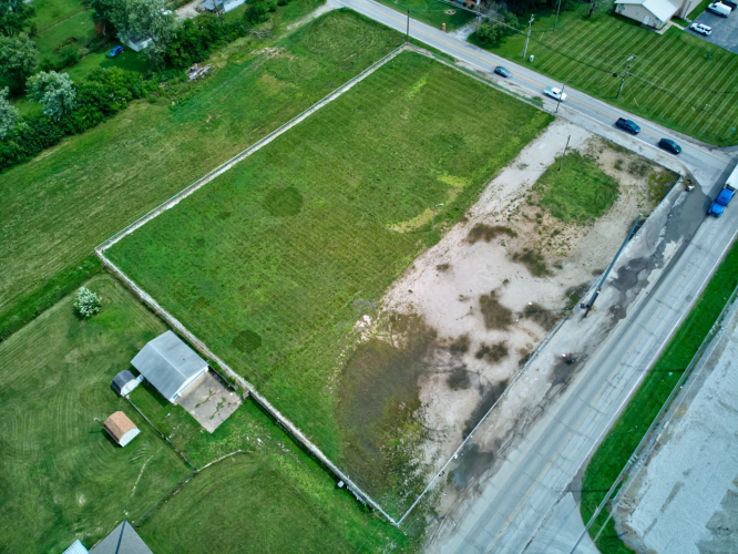Listing Image 11