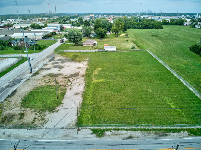 Listing Image 14