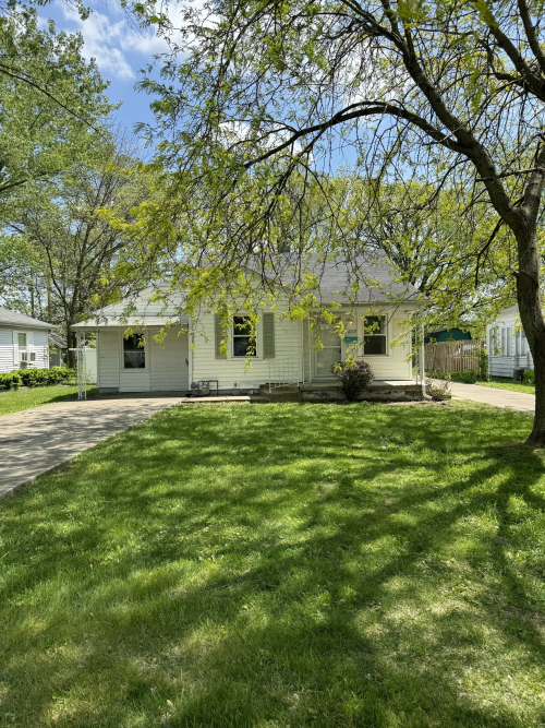 408  Federal Drive Anderson, IN 46013 | MLS 21937641