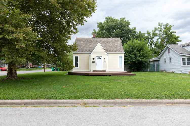 4958  McCray Street Indianapolis, IN 46224 | MLS 21937971