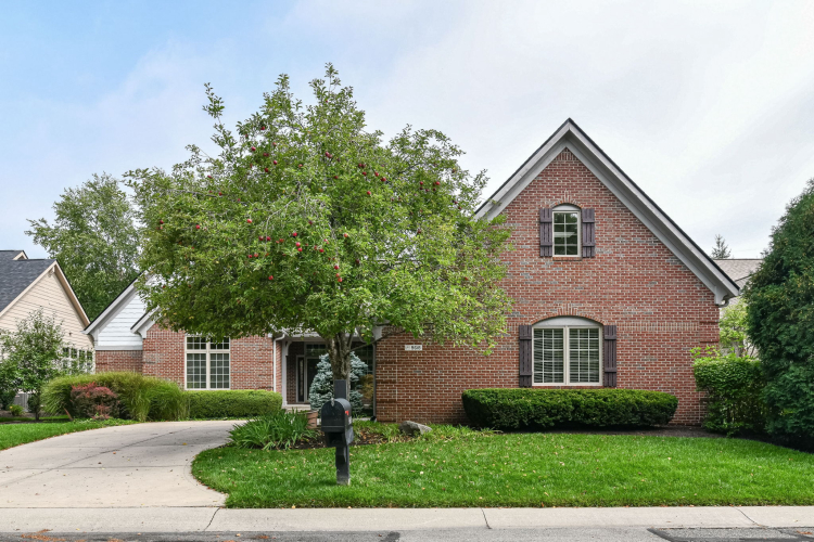 9618  Oakhaven Court Indianapolis, IN 46256 | MLS 21940133