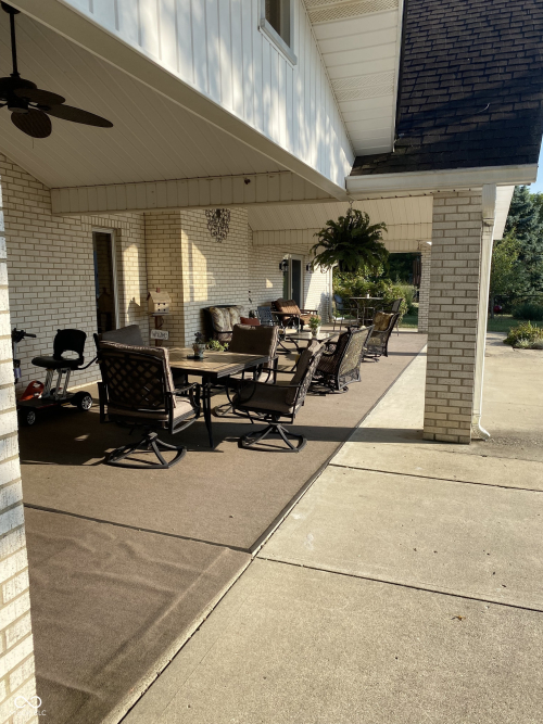 Listing Image 42