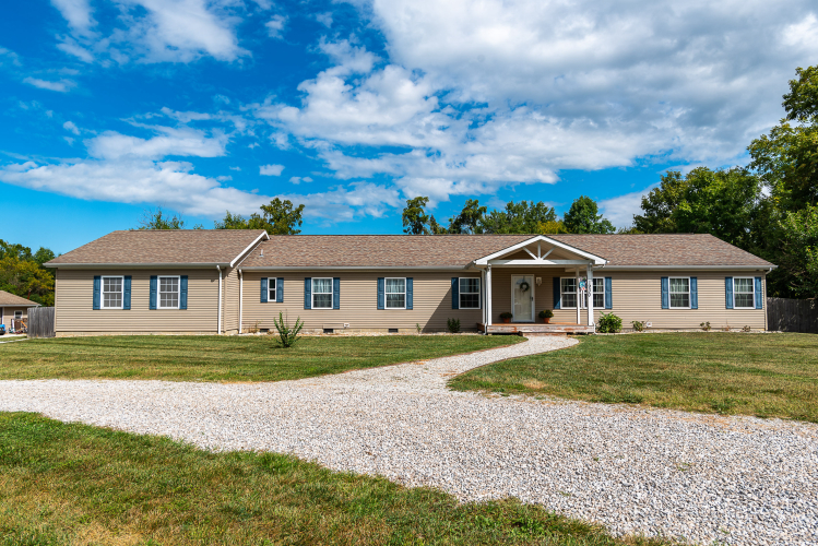 1930 W County Road 100  North Vernon, IN 47265 | MLS 21942525
