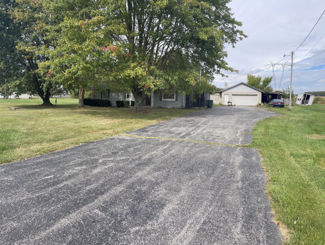 6760 E County Road 325  Butlerville, IN 47223 | MLS 21945708