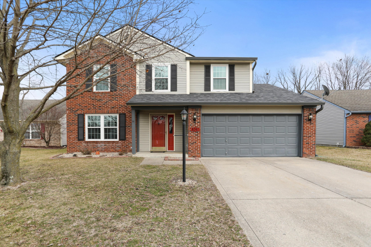 8261  Southern Springs Way Indianapolis, IN 46237 | MLS 21947382