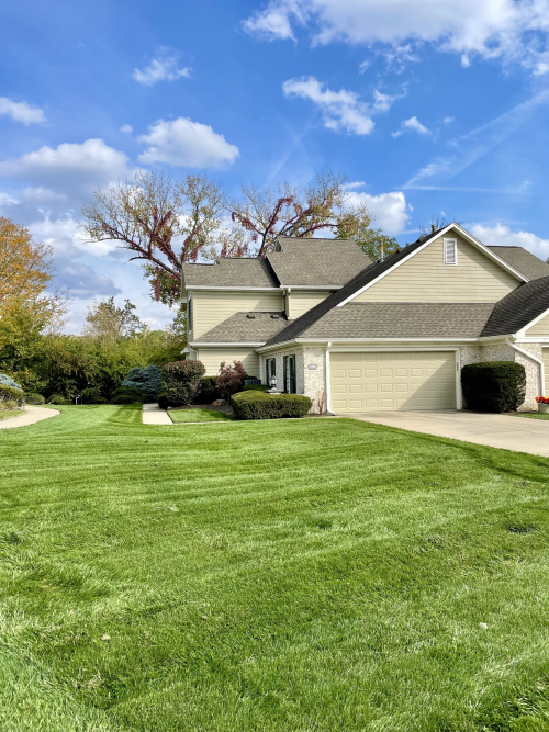 5769  Spruce Knoll Court Indianapolis, IN 46220 | MLS 21949082