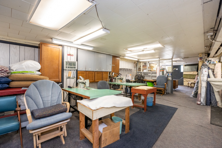 Listing Image 22