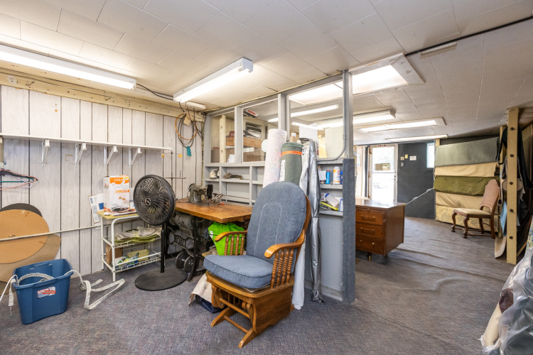 Listing Image 23