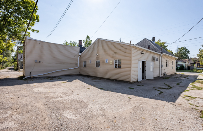 Listing Image 24