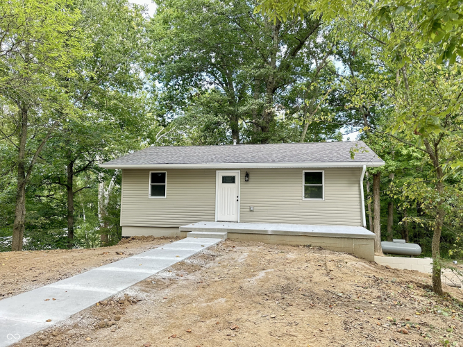 11934 S State Road 47  Waveland, IN 47989 | MLS 21951684