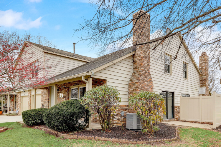 9115  Doubloon Road Indianapolis, IN 46268 | MLS 21952681