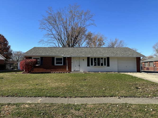 1736  Fogelson Drive Indianapolis, IN 46229 | MLS 21954297