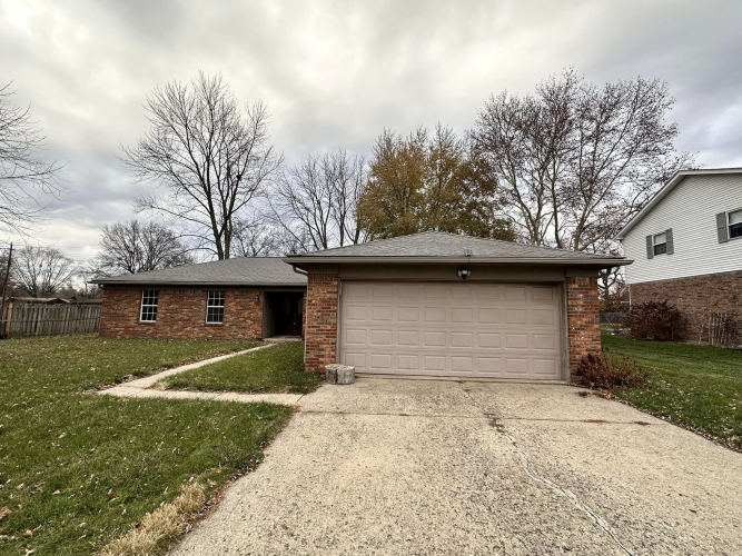 918 Front Royal Drive Indianapolis IN 46227 (House For Sale) MLS 21955235