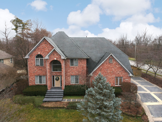 6427  Royal Oakland Drive Indianapolis, IN 46236 | MLS 21957679