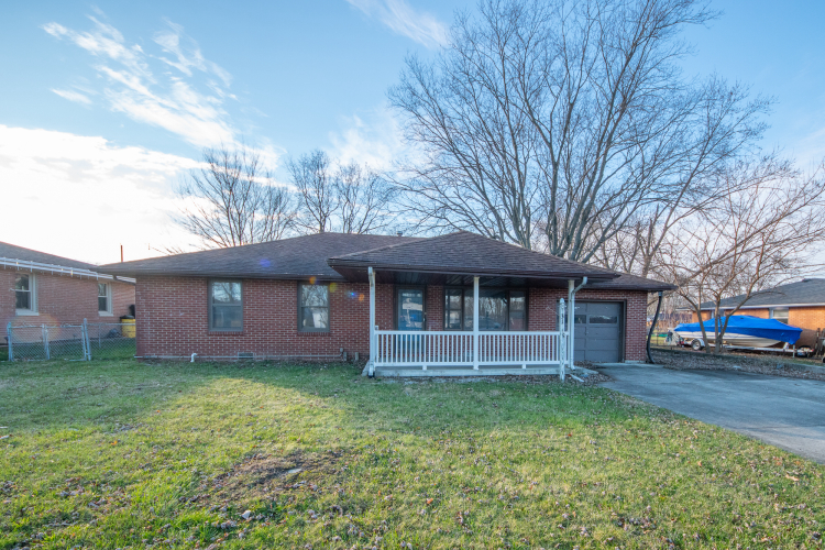 3133  Paradise Drive Anderson, IN 46011 | MLS 21957999