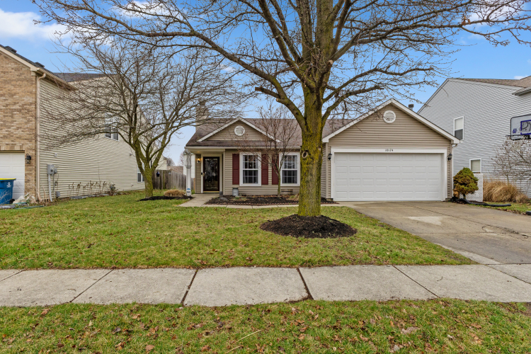 10174  Apple Blossom Circle Fishers, IN 46038 | MLS 21958296