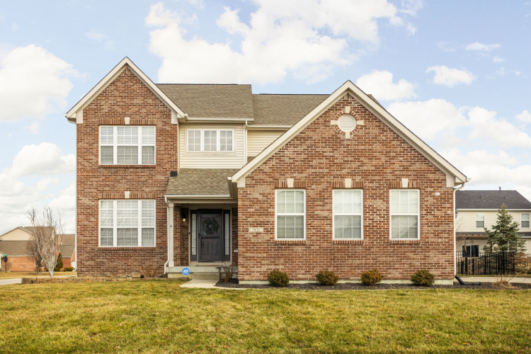 7821  Andaman Drive Zionsville, IN 46077 | MLS 21962155