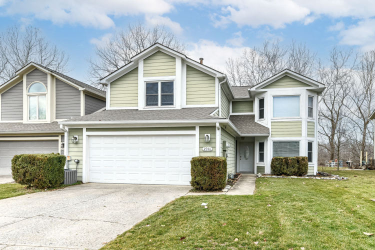 2946  River Bay Drive Indianapolis, IN 46240 | MLS 21963492