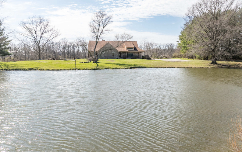 8634 S State Rd 39 Highway Clayton, IN 46118 | MLS 21964582