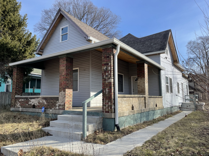 15 N Tacoma Avenue Indianapolis, IN 46201 | MLS 21964997