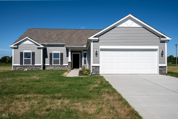 6770  Redbud Lane Seymour, IN 47274 | MLS 21965155