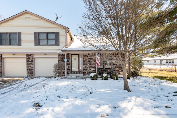 8345  Chapel Pines Drive Indianapolis, IN 46234 | MLS 21965428
