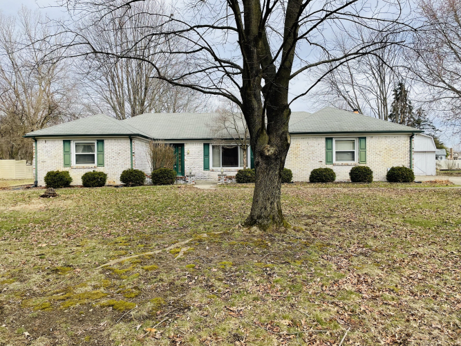 202  Cranberry Drive Greenfield, IN 46140 | MLS 21966347