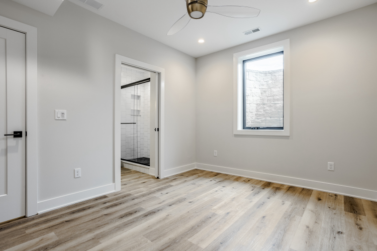 Listing Image 55