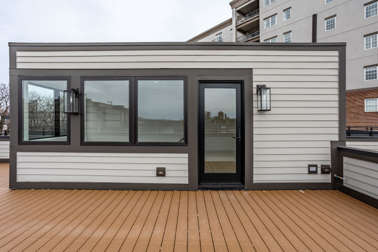 Listing Image 64