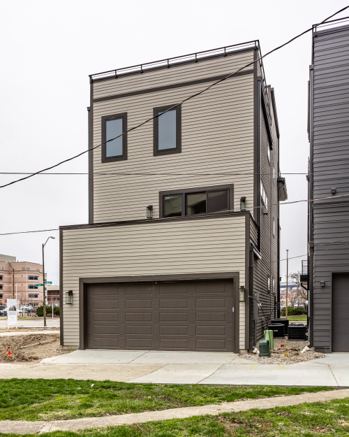 Listing Image 69