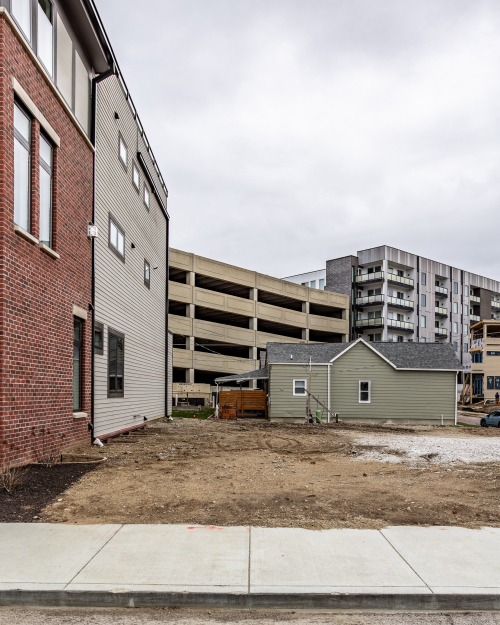 Listing Image 71