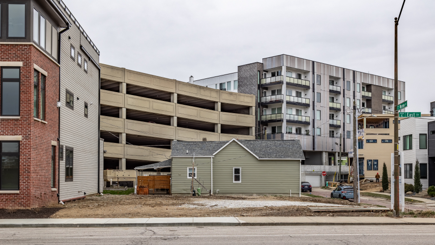 Listing Image 73